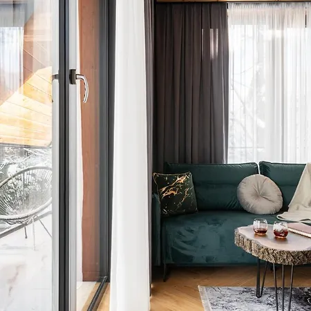 Aparthotel Wrota Chalubinskiego Zakopane